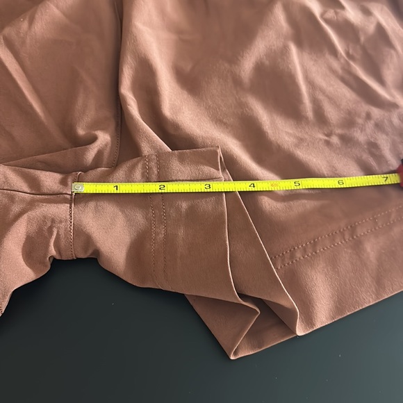 Abercrombie active shorts - Picture 3 of 4